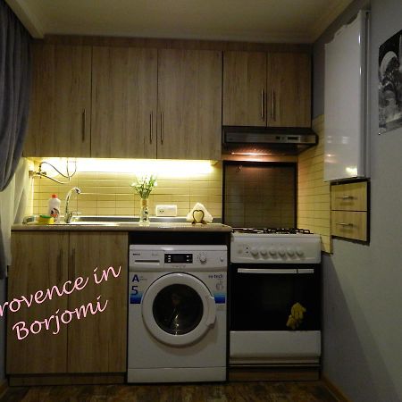 Nikas Guest House Borjomi Esterno foto